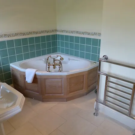 Bed & Breakfast Mill Close 5*